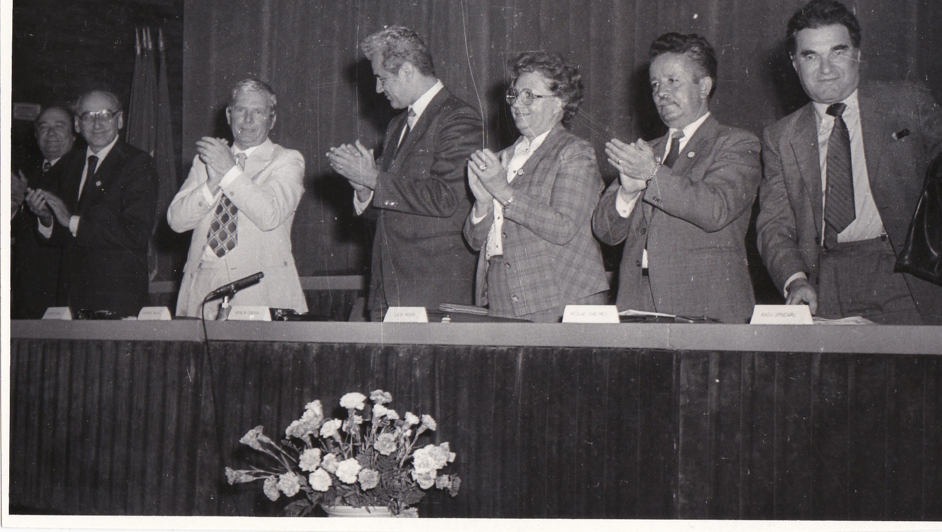 17 -Aniversare Icemenerg 25 de ani, 1985, Calin Mihaileanu, Gheorghe Balan, un oficial de la partid, Lucia Rosca, ...Ghelmeci, Jean Pomarleanu